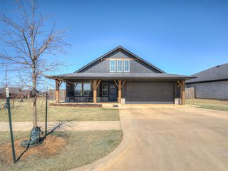 11117 NW 133rd Terrace, Yukon, OK 73099