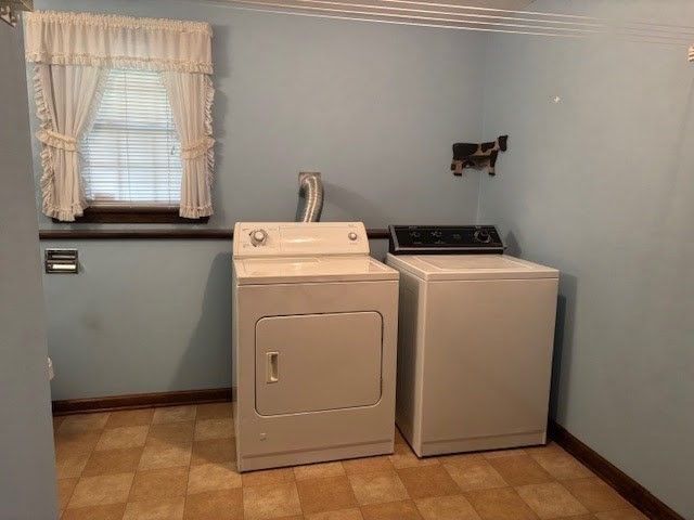 16 Watson St, Chicopee, MA 01020