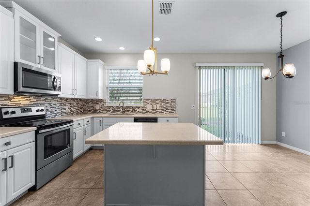 3733 BRIGHTON PARK CIRCLE, Orlando, FL 32812