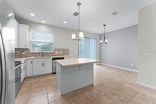 3733 BRIGHTON PARK CIRCLE, Orlando, FL 32812