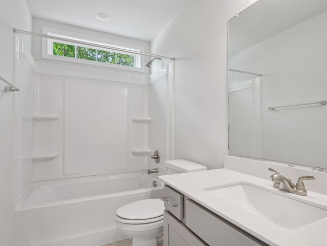 213 Central Creek Drive, Goose Creek, SC 29445