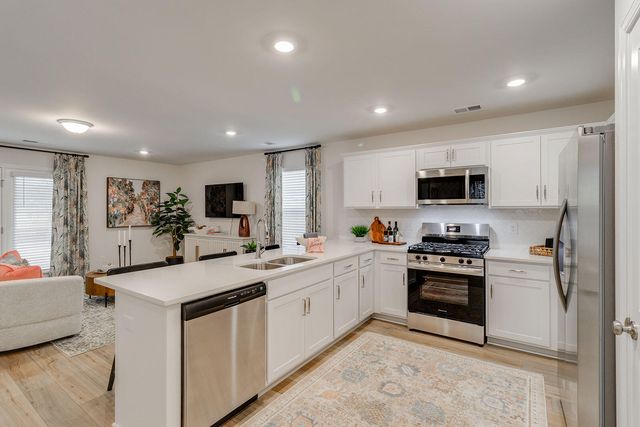 213 Central Creek Drive, Goose Creek, SC 29445