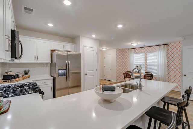 213 Central Creek Drive, Goose Creek, SC 29445