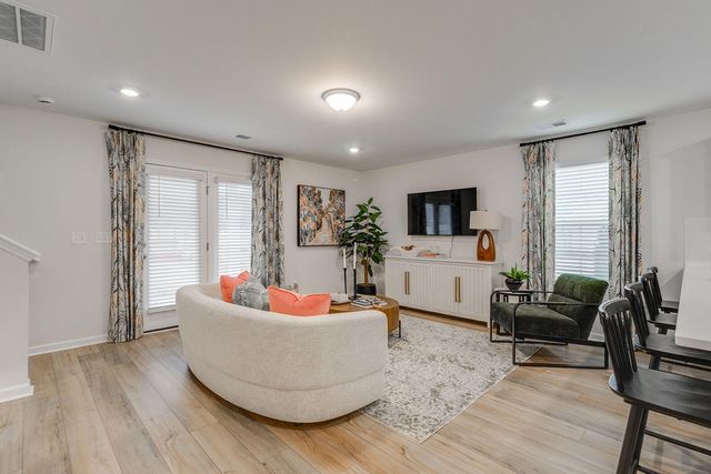 213 Central Creek Drive, Goose Creek, SC 29445