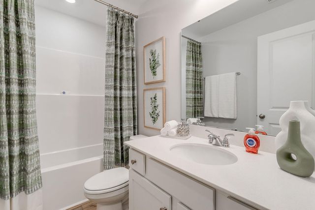 213 Central Creek Drive, Goose Creek, SC 29445