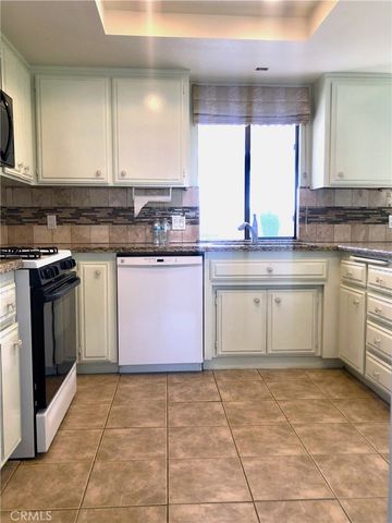 26959 Silver Lakes, Helendale, CA 92342