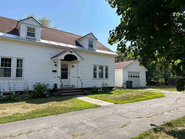 13 Grand Street, Claremont, NH 03743