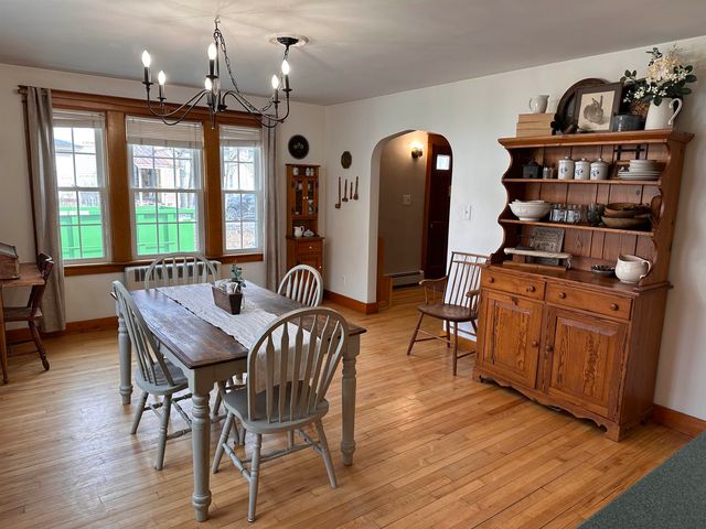 13 Grand Street, Claremont, NH 03743