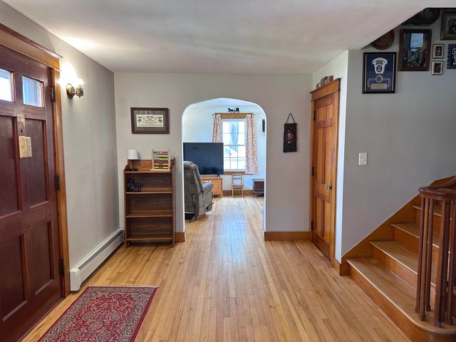 13 Grand Street, Claremont, NH 03743