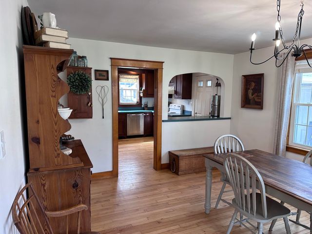 13 Grand Street, Claremont, NH 03743