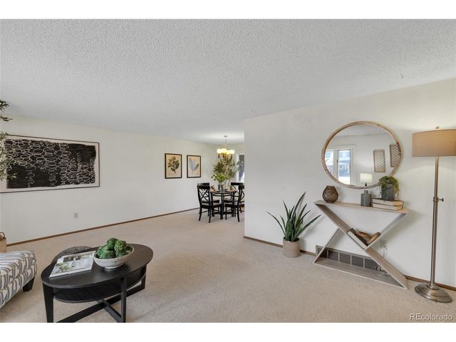 7465 S Downing Cir E, Centennial, CO 80122