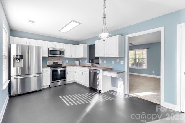 420 Fawnbrook Lane, Gastonia, NC 28052