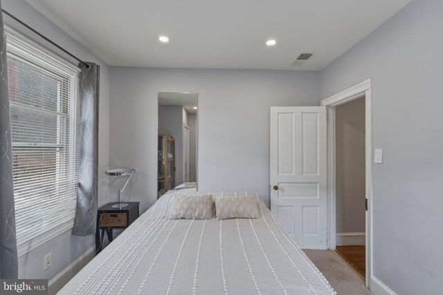 1406 N KING ST, Wilmington, DE 19801