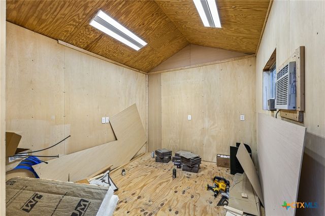 21 Snell Drive, Lampasas, TX 76550