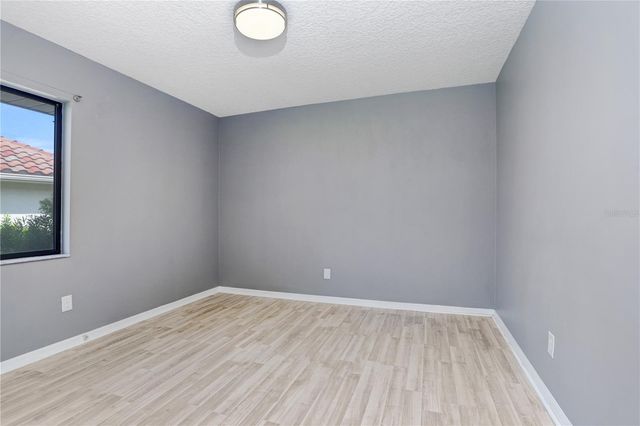 1826 WOLF LAUREL DRIVE, Sun City Center, FL 33573
