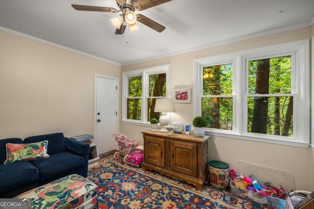 183 Triumph Drive NW, Atlanta, GA 30327