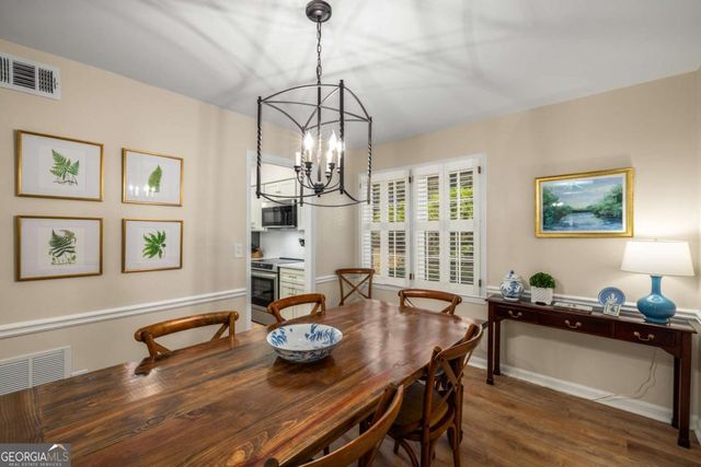 183 Triumph Drive NW, Atlanta, GA 30327