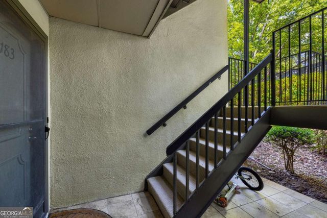 183 Triumph Drive NW, Atlanta, GA 30327