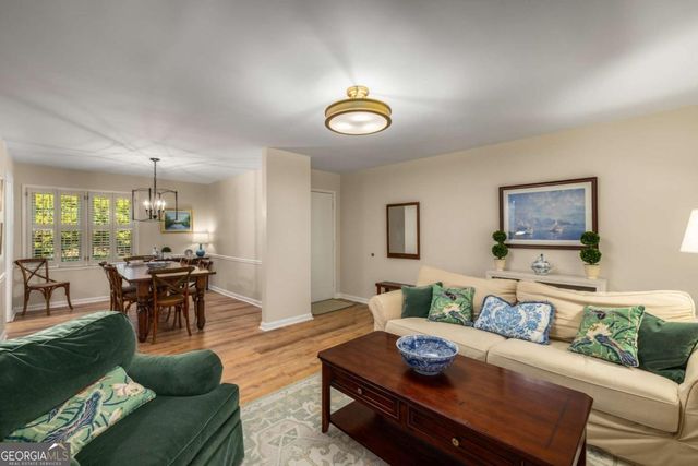 183 Triumph Drive NW, Atlanta, GA 30327