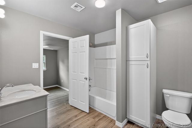 703 N Saltwell Street, Salina, OK 74365
