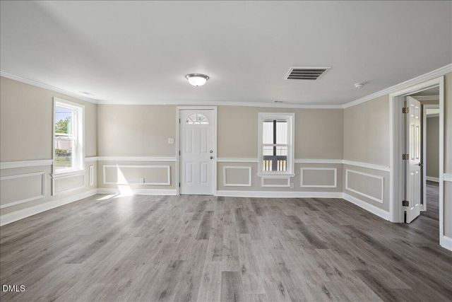 202 W Ward Street, Fremont, NC 27830