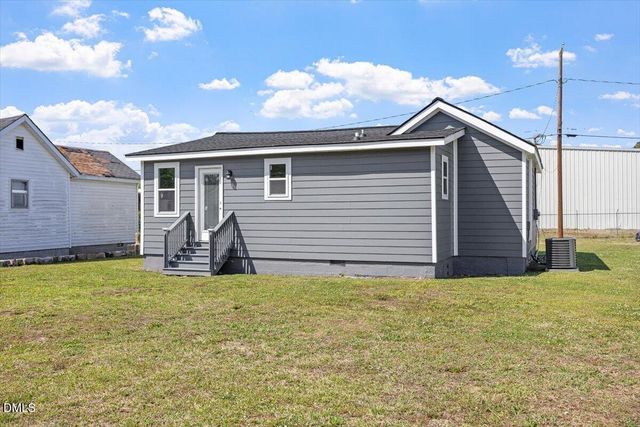 202 W Ward Street, Fremont, NC 27830