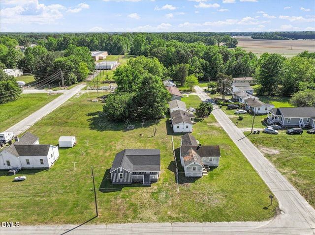 202 W Ward Street, Fremont, NC 27830