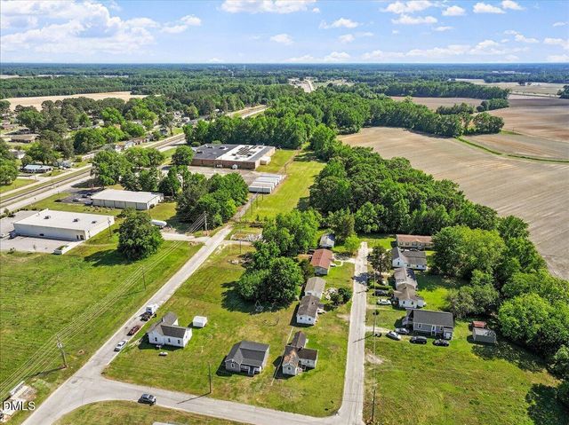 202 W Ward Street, Fremont, NC 27830