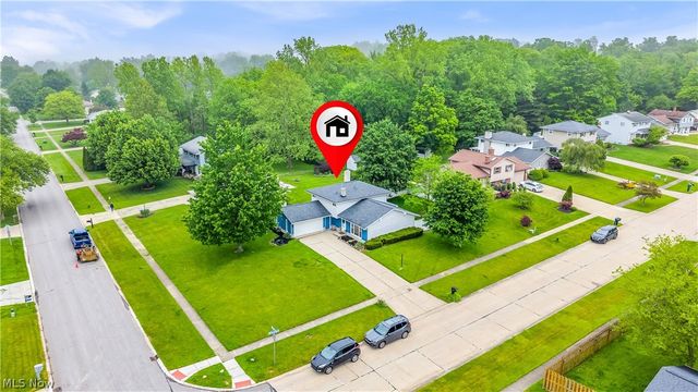 891 Pepperwood Drive, Brunswick, OH 44212
