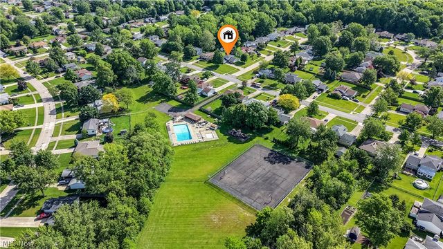 891 Pepperwood Drive, Brunswick, OH 44212
