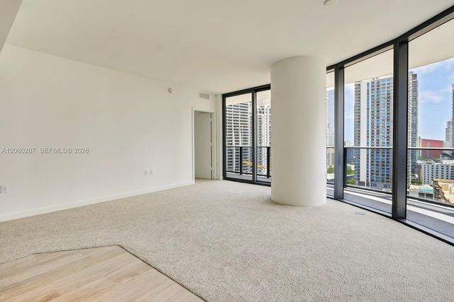 45 SW 9th St 1806, Miami, FL 33130