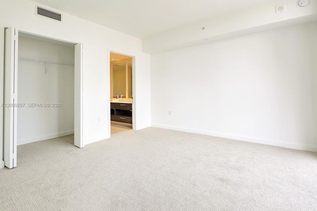 45 SW 9th St 1806, Miami, FL 33130