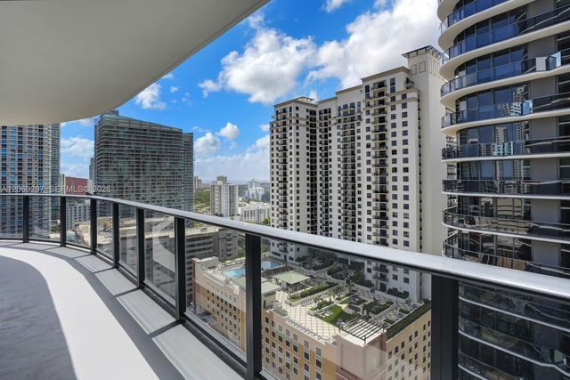 45 SW 9th St 1806, Miami, FL 33130