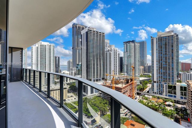 45 SW 9th St 1806, Miami, FL 33130