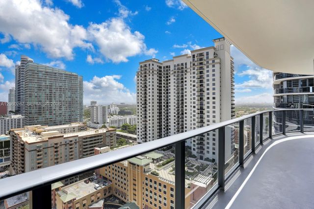 45 SW 9th St 1806, Miami, FL 33130