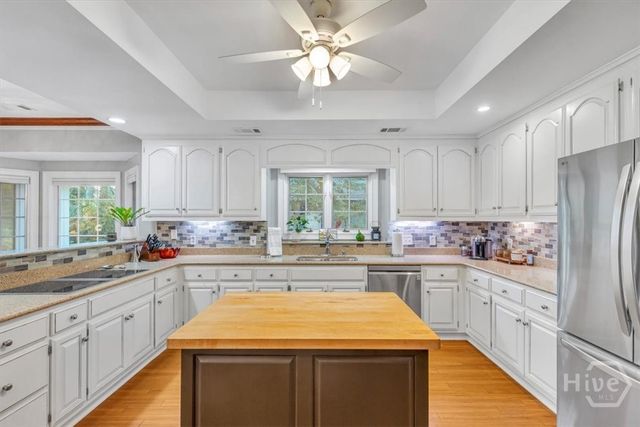 7 Gossamer Lane, Savannah, GA 31411