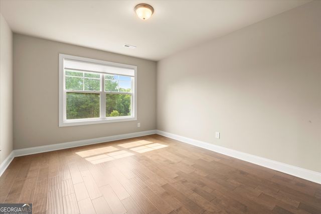 102 Gracie Gardens Court, Newnan, GA 30263