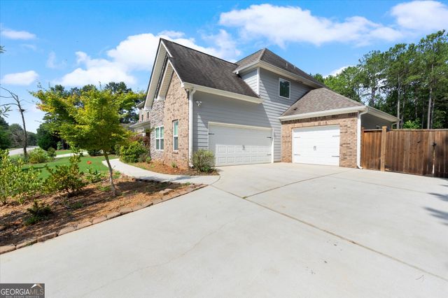 102 Gracie Gardens Court, Newnan, GA 30263