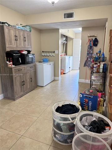 11109 NW 37th St 11109, Sunrise, FL 33351