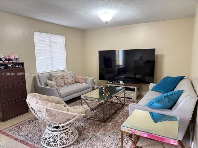 11109 NW 37th St 11109, Sunrise, FL 33351