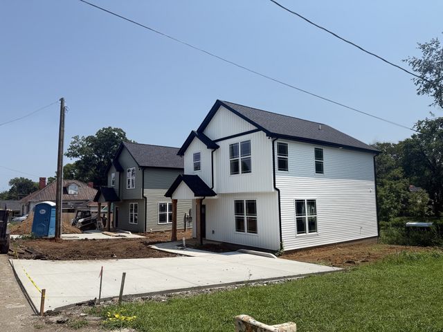 208 15th Ave, W, Springfield, TN 37172