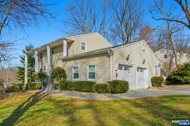 119 Herrick Road, Wayne, NJ 07470
