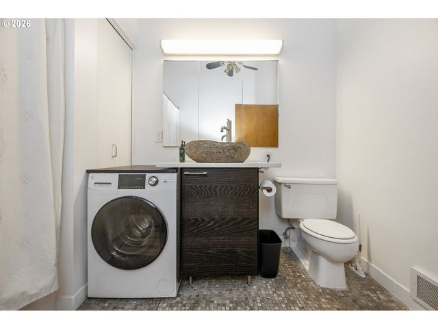 1314 Nw IRVING St 612, Portland, OR 97209
