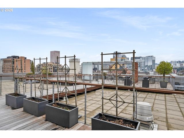 1314 Nw IRVING St 612, Portland, OR 97209