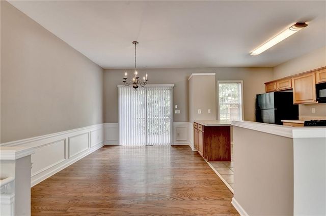 4021 Edgecomb Drive, Roswell, GA 30075