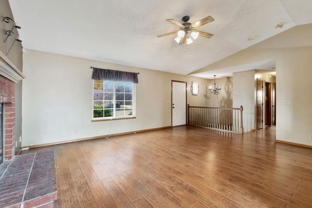 1822 S Mars, Wichita, KS 67209