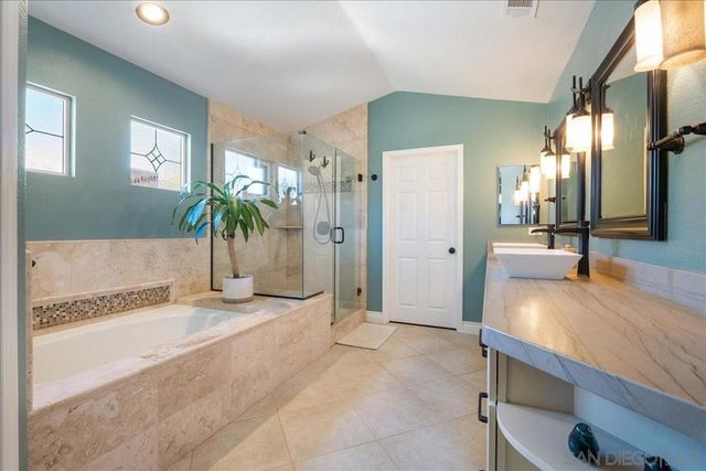 5471 Foxtail Loop, Carlsbad, CA 92010