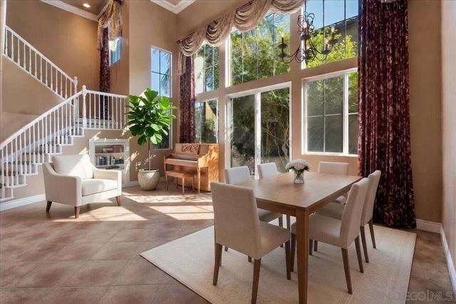 5471 Foxtail Loop, Carlsbad, CA 92010