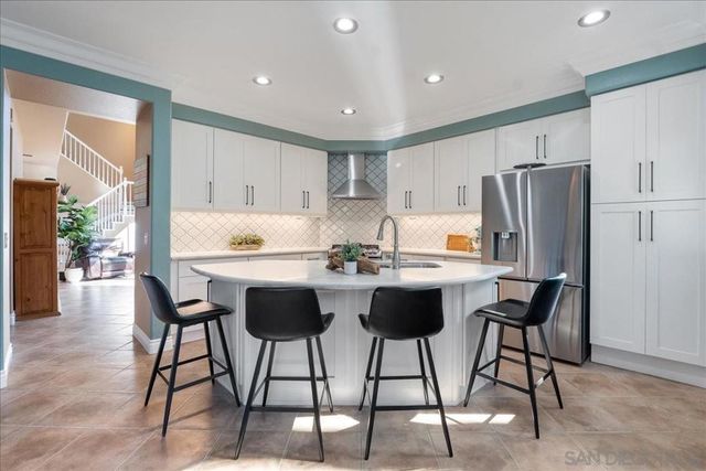 5471 Foxtail Loop, Carlsbad, CA 92010