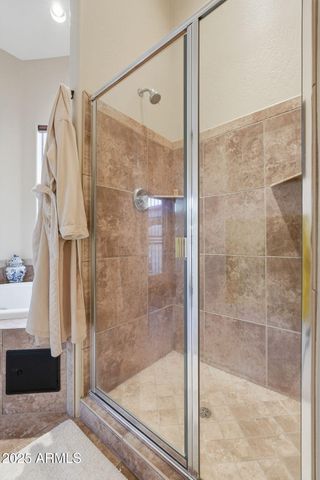 8762 E Sandtrap Court, Gold Canyon, AZ 85118